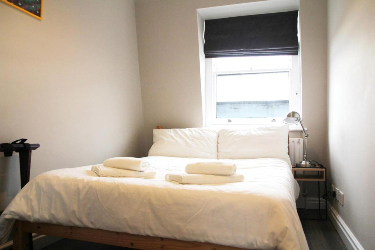 Guestready - Quaint English Flat Near Portobello Apartment Лондон Екстериор снимка