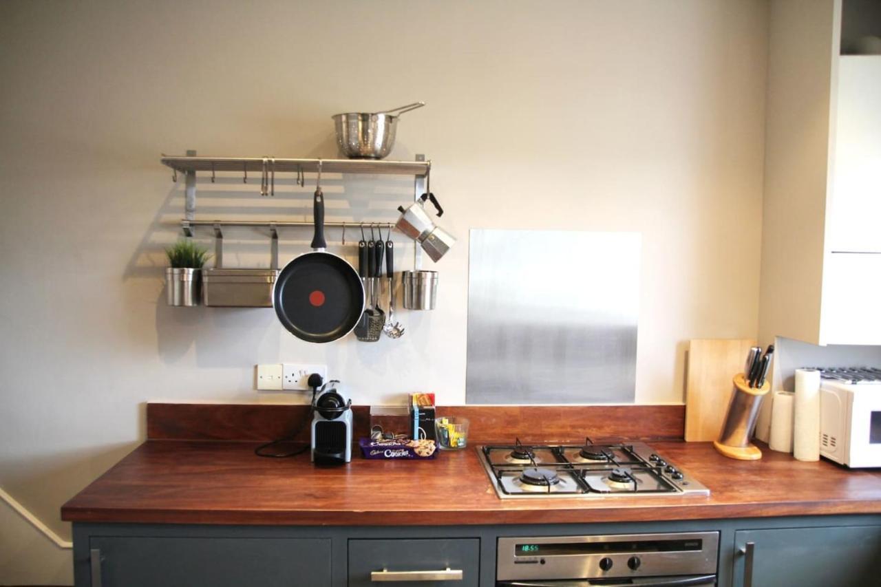 Guestready - Quaint English Flat Near Portobello Apartment Лондон Екстериор снимка