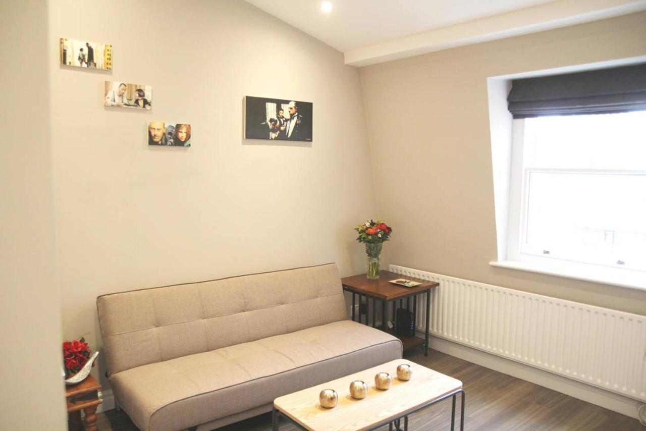 Guestready - Quaint English Flat Near Portobello Apartment Лондон Екстериор снимка