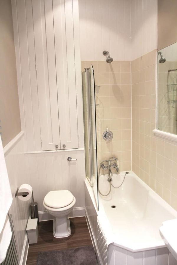 Guestready - Quaint English Flat Near Portobello Apartment Лондон Екстериор снимка