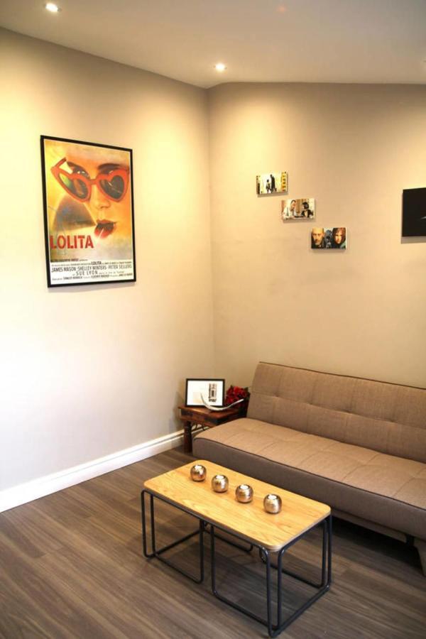 Guestready - Quaint English Flat Near Portobello Apartment Лондон Екстериор снимка